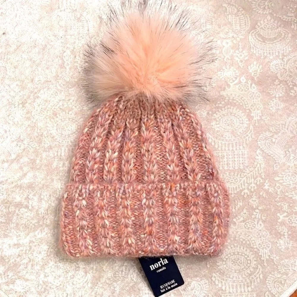 Brand New Norla Canada Alpaca & Wool Blend Knit Pom Hat Winter Marbled Pink